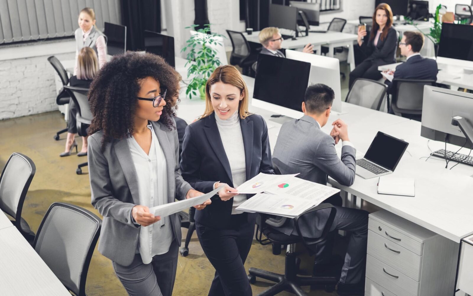 Business Laptop Rental with Flexible Monthly Plans